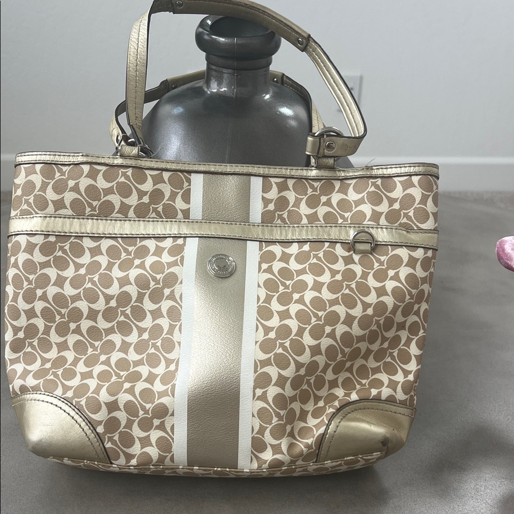Coach Signature Tan and Gold Tote